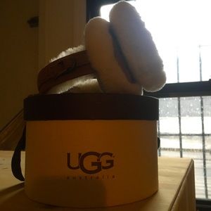 UGG Chestnut Earmuffs
